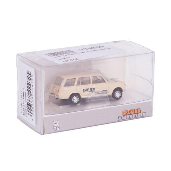 Автомодель Seat 124 "Seat un million" 1968, Brekina 22432, H0 22432 фото